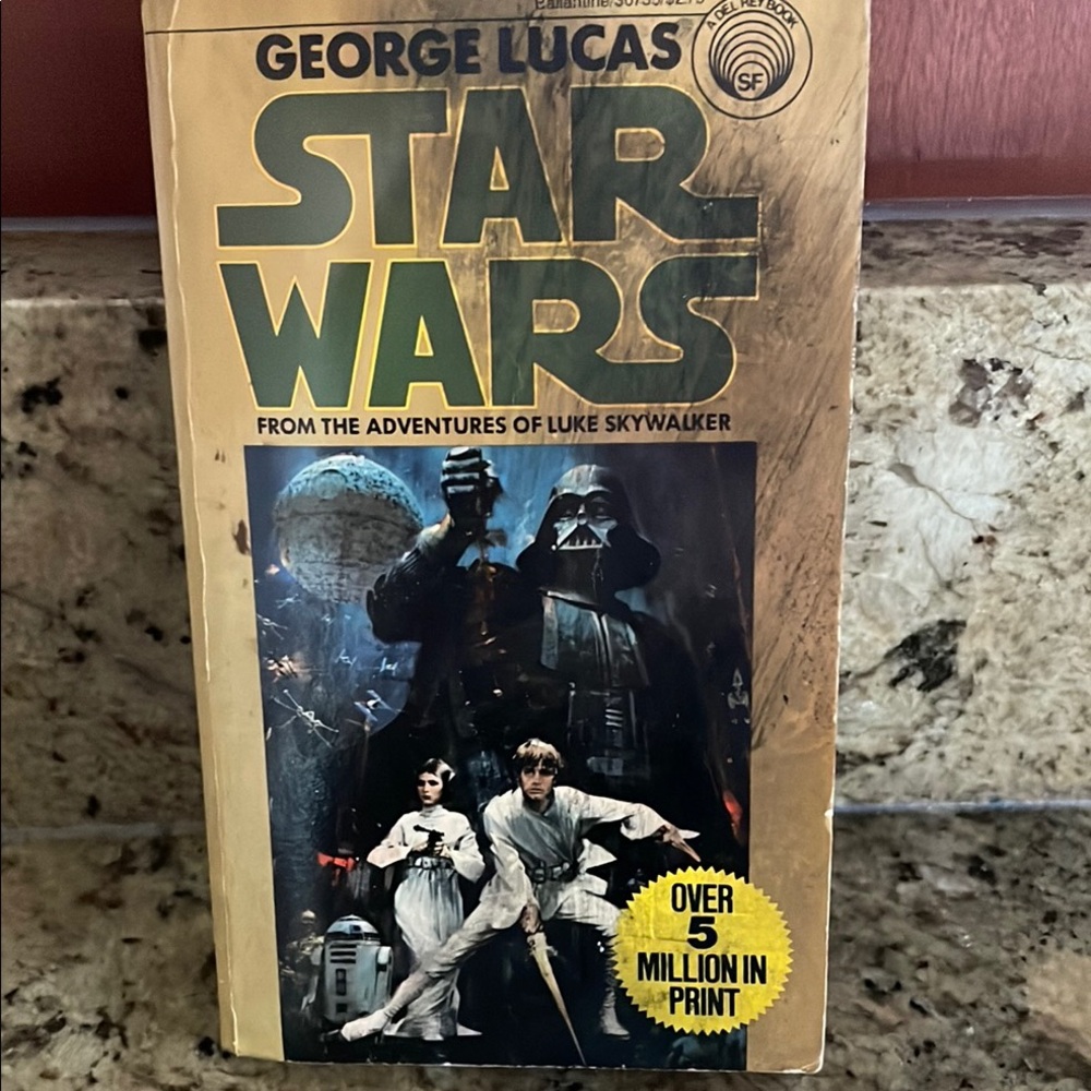 Star Wars Book by George Lucas 1976